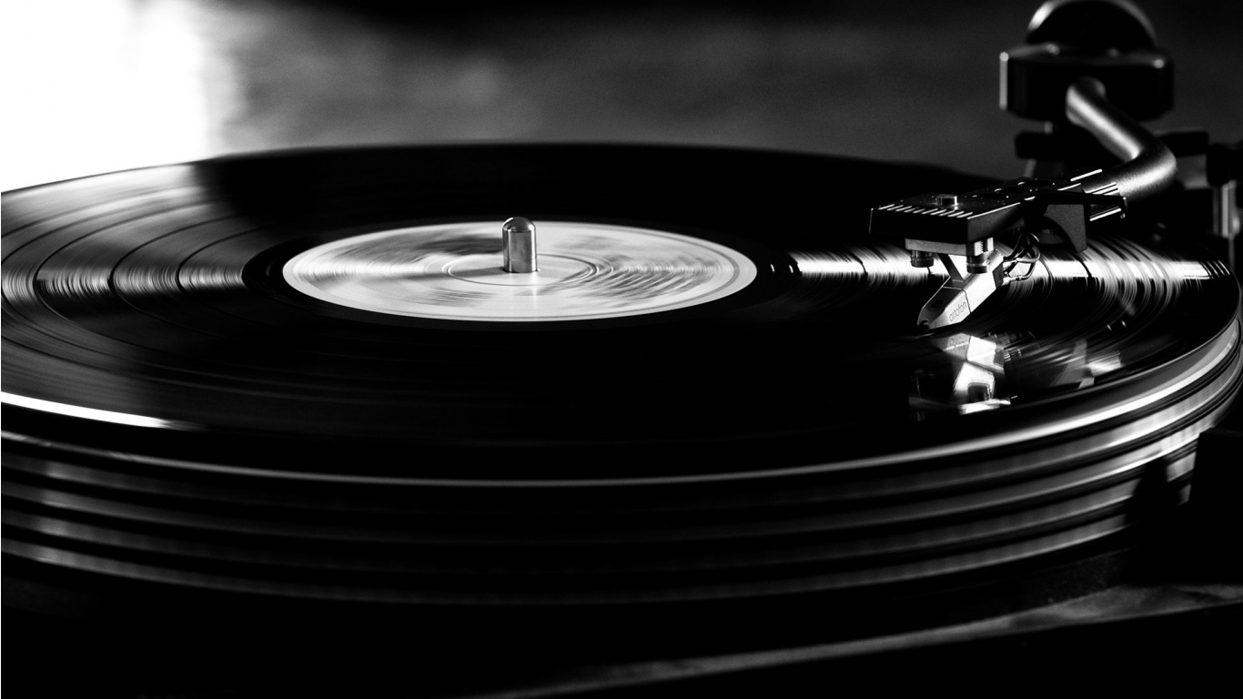 Record B&W